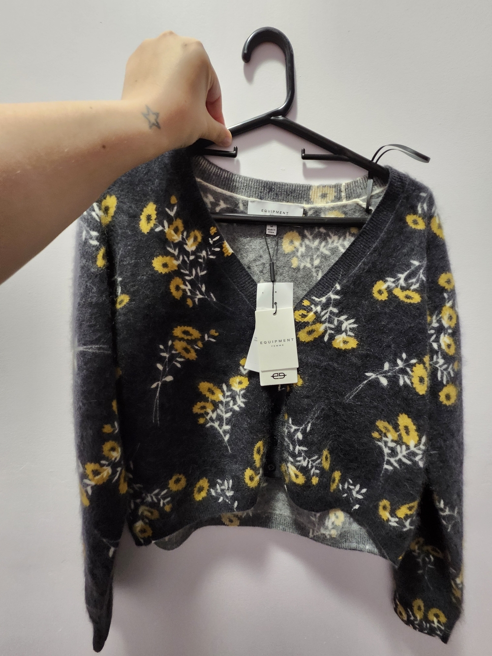 Equipment 100% Cashmere Charcoal V-Neck Floral Cardigan